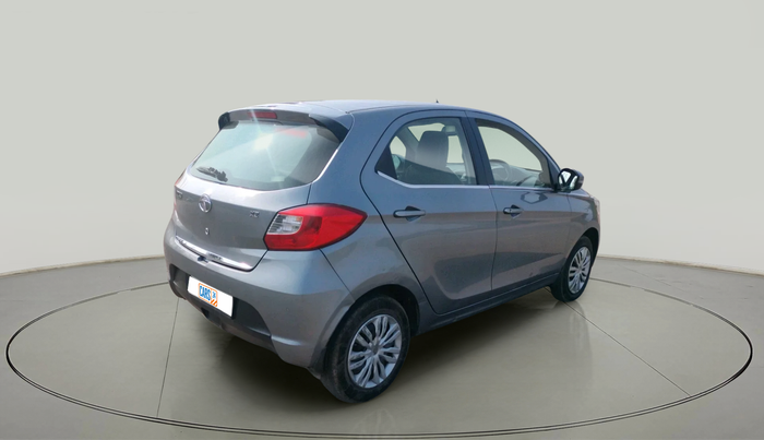 2018 Tata Tiago XZ PETROL, Petrol, Manual, 1,64,417 km, exterior