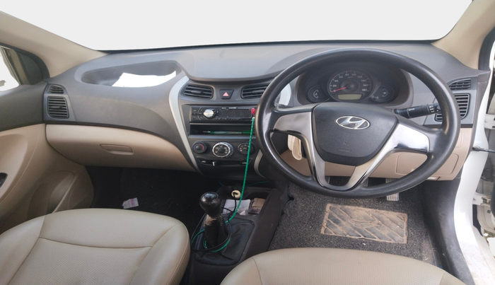 2017 Hyundai Eon ERA PLUS (O), Petrol, Manual, 88,372 km, interior