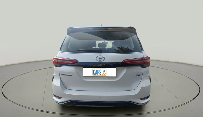 2023 Toyota Fortuner 4X4 AT 2.8 LEGENDER, Diesel, Automatic, 35,568 km, exterior