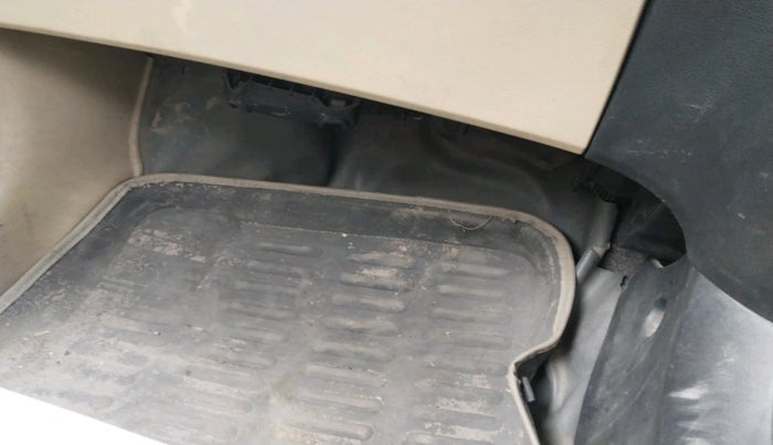 2014 Honda Amaze 1.5L I-DTEC S, Diesel, Manual, 98,919 km, interior