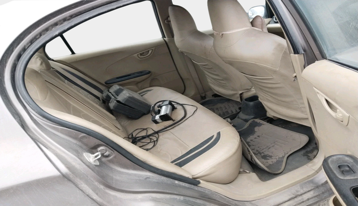 2014 Honda Amaze 1.5L I-DTEC S, Diesel, Manual, 98,919 km, interior