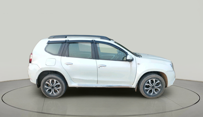 2014 Nissan Terrano XL O (D), Diesel, Manual, 1,03,430 km, exterior