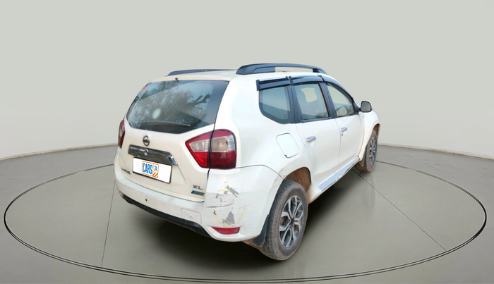 2014 Nissan Terrano XL O (D), Diesel, Manual, 1,03,430 km, exterior