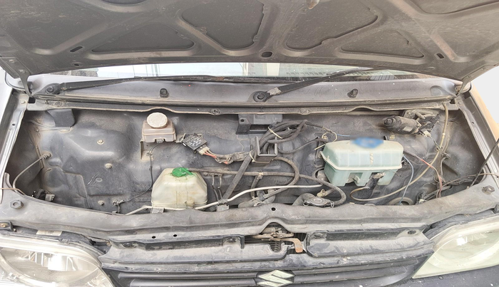 2018 Maruti Eeco 5 STR WITH A/C+HTR CNG, Petrol, Manual, 2,72,036 km, exterior