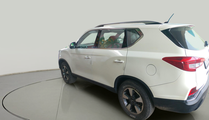 2019 Mahindra ALTURAS G4 4WD AT, Diesel, Automatic, 1,64,026 km, exterior