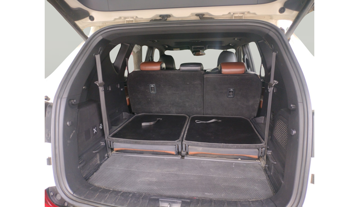 2019 Mahindra ALTURAS G4 4WD AT, Diesel, Automatic, 1,64,026 km, exterior