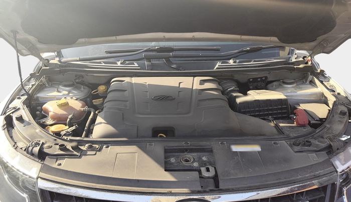 2021 Mahindra XUV500 W9, Diesel, Manual, 59,111 km, exterior