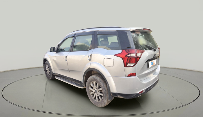 2021 Mahindra XUV500 W9, Diesel, Manual, 59,111 km, exterior