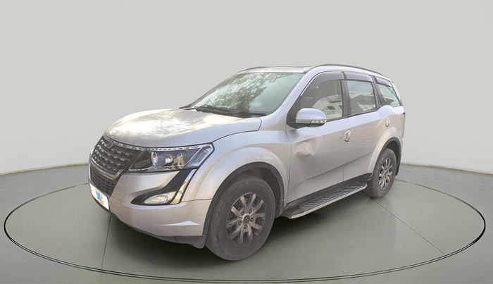 2021 Mahindra XUV500 W9, Diesel, Manual, 59,111 km, exterior