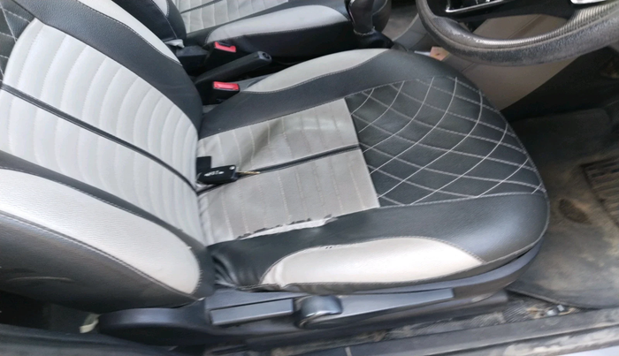 2018 Tata Tiago XZ PETROL, Petrol, Manual, 1,23,227 km, interior