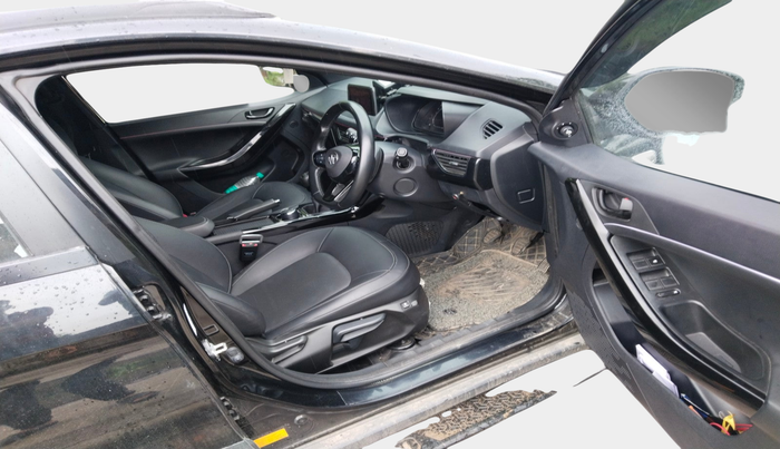 2022 Tata NEXON XZ PLUS (PREMIUM) DARK EDITION PETROL, Petrol, Manual, 19,739 km, interior