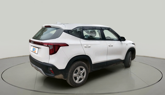 2024 KIA SELTOS  HTE 1.5 PETROL MT, Petrol, Manual, 17,708 km, exterior