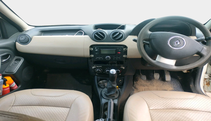 2013 Renault Duster 85 PS RXE DIESEL, Diesel, Manual, 1,21,357 km, interior