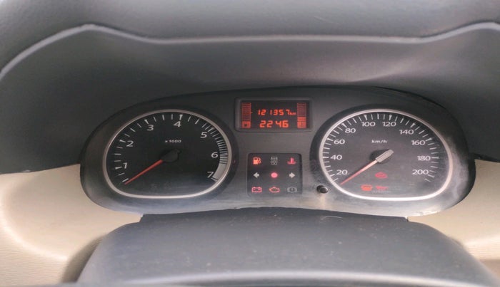 2013 Renault Duster 85 PS RXE DIESEL, Diesel, Manual, 1,21,357 km, interior