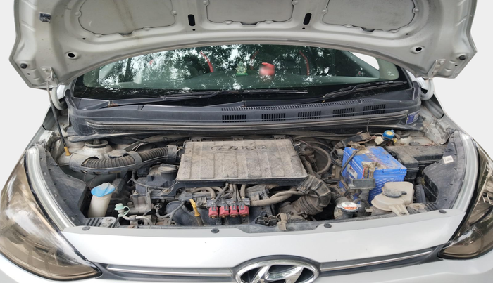 2015 Hyundai Grand i10 SPORTZ 1.2 KAPPA VTVT, Petrol, Manual, 1,03,355 km, exterior
