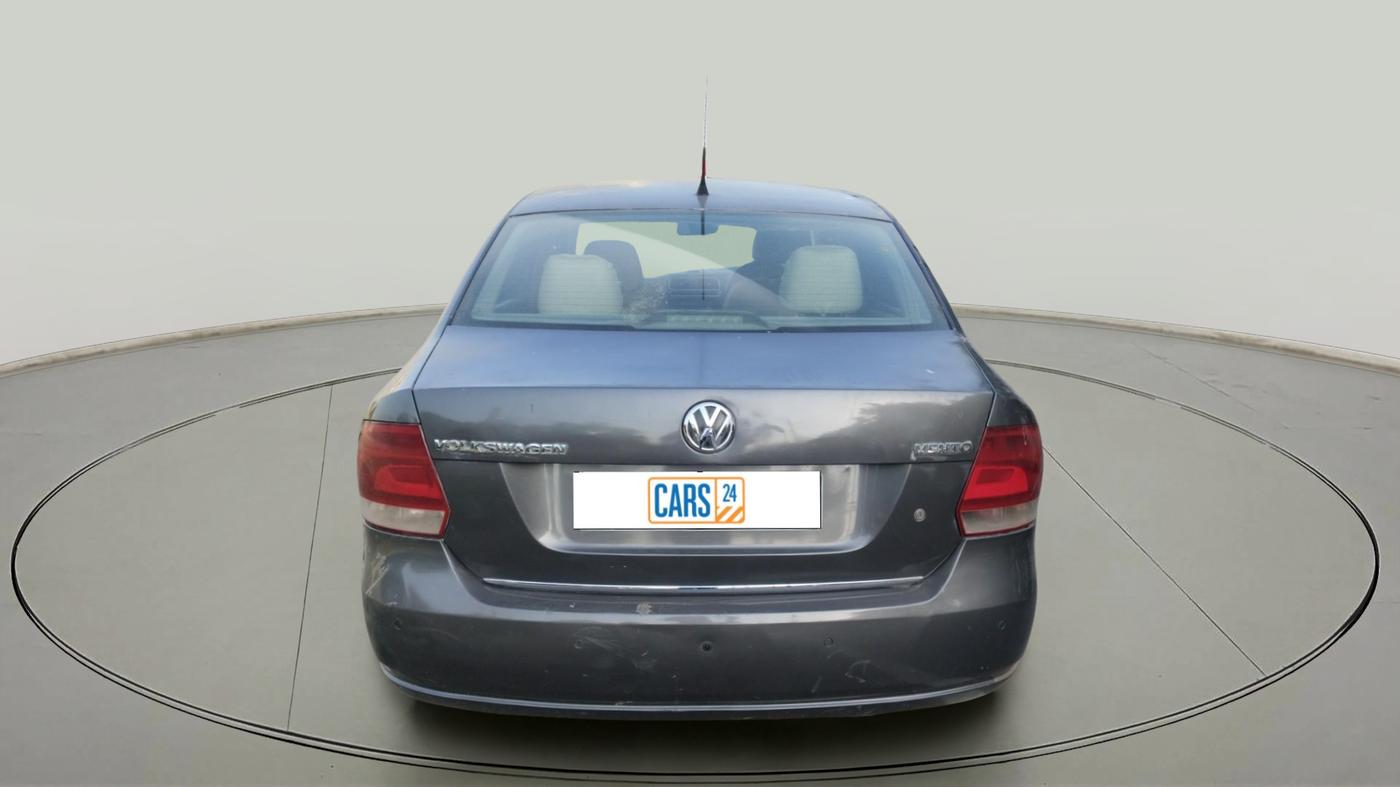 2013 Volkswagen Vento HIGHLINE 1.6 MPI, Petrol, Manual, 1,52,609 km, exterior