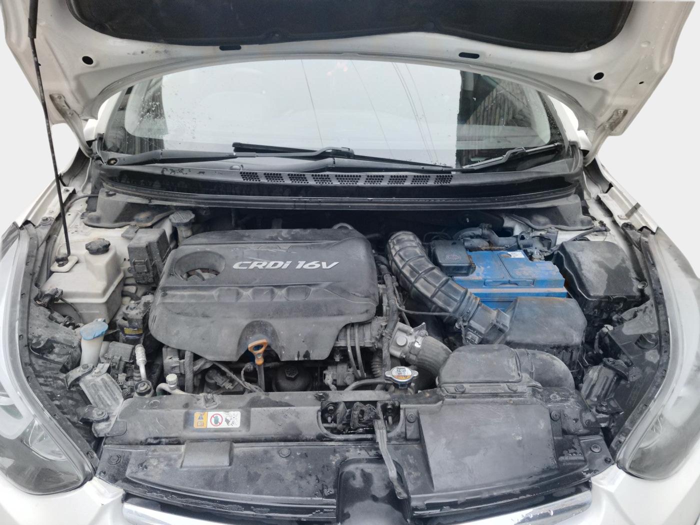2015 Hyundai New Elantra 1.6 SX AT DIESEL, Diesel, Automatic, 1,50,469 km, exterior