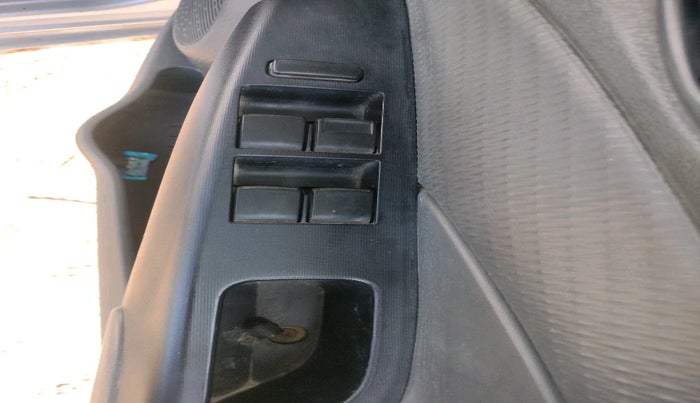 2012 Toyota Etios Liva GD, Diesel, Manual, 1,07,063 km, interior