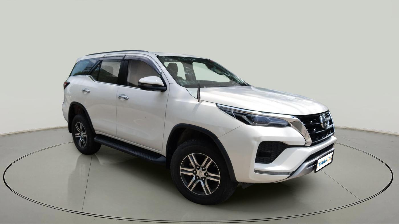 2023 Toyota Fortuner 4X2 AT 2.8 DIESEL, Diesel, Automatic, 38,121 km, exterior