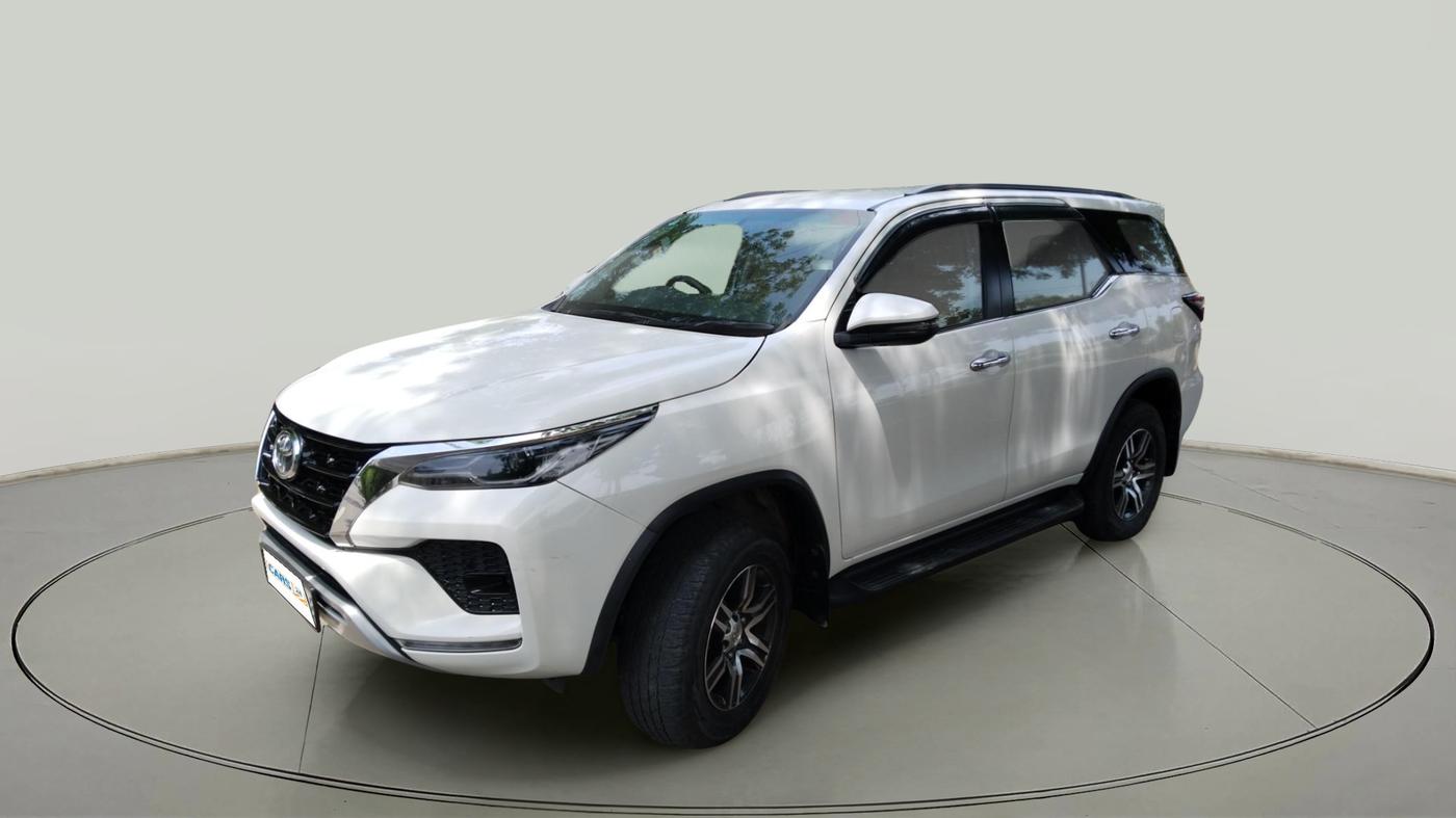 2023 Toyota Fortuner 4X2 AT 2.8 DIESEL, Diesel, Automatic, 38,121 km, exterior
