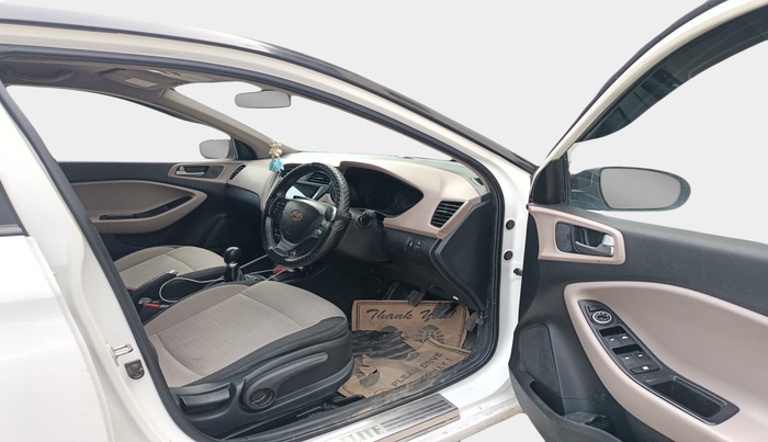2017 Hyundai Elite i20 ASTA 1.2, Petrol, Manual, 83,000 km, interior