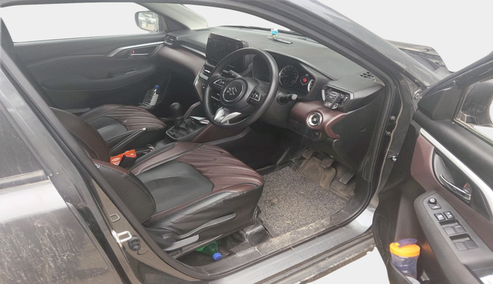 2024 Maruti Grand Vitara DELTA SMART HYBRID, Petrol, Manual, 15,280 km, interior