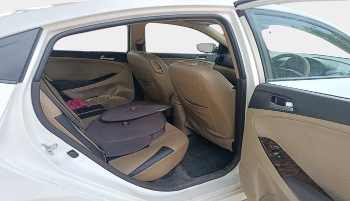 2015 Hyundai Verna FLUIDIC 1.6 CRDI S(O) 4S, Diesel, Manual, 1,38,121 km, interior