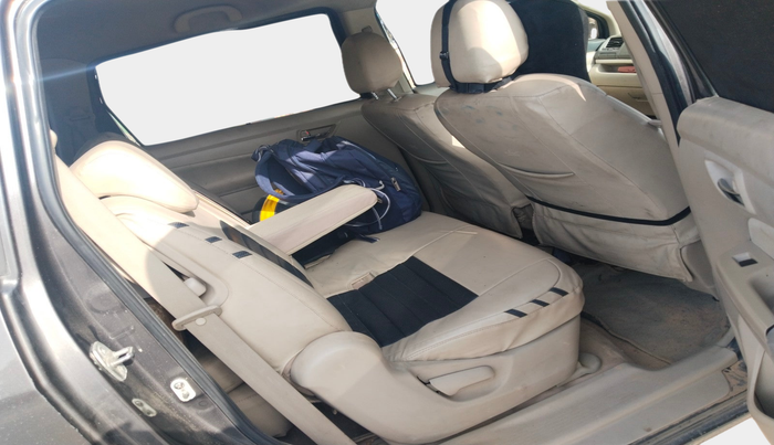 2017 Maruti Ertiga ZDI + SHVS, Diesel, Manual, 1,16,330 km, interior