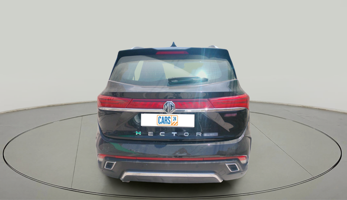 2024 MG HECTOR PLUS SAVVY PRO 1.5 TURBO CVT 6 STR, Petrol, Automatic, 17,500 km, exterior