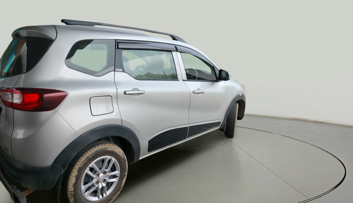 2020 Renault TRIBER RXL MT, Petrol, Manual, 89,593 km, exterior