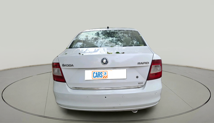 2013 Skoda Rapid ELEGANCE 1.6 TDI CR MT, Diesel, Manual, 1,15,361 km, exterior