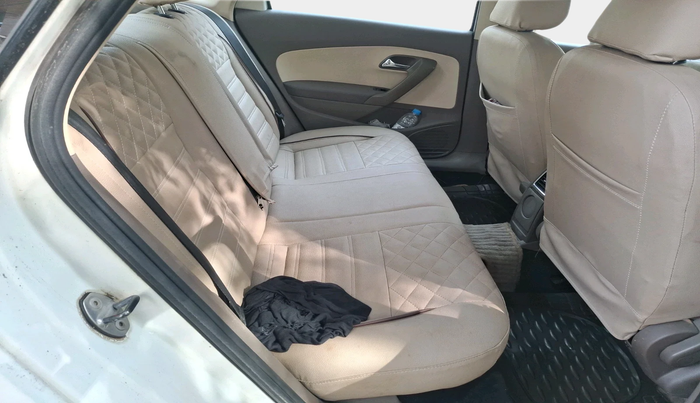 2013 Skoda Rapid ELEGANCE 1.6 TDI CR MT, Diesel, Manual, 1,15,361 km, interior