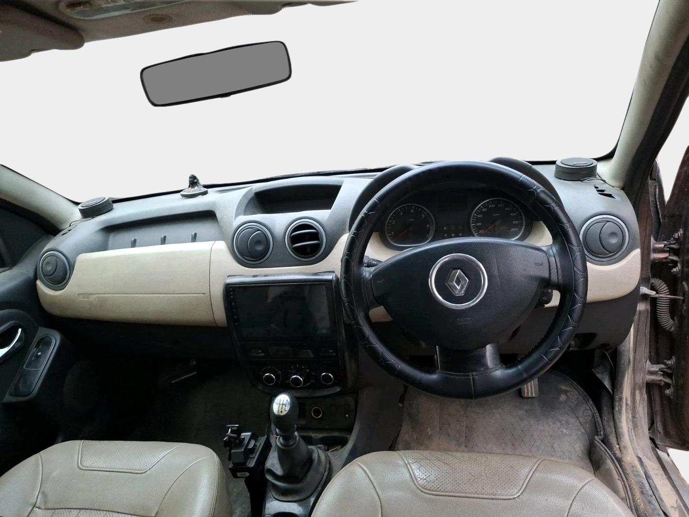 2012 Renault Duster 110 PS RXZ DIESEL, Diesel, Manual, 1,71,318 km, interior