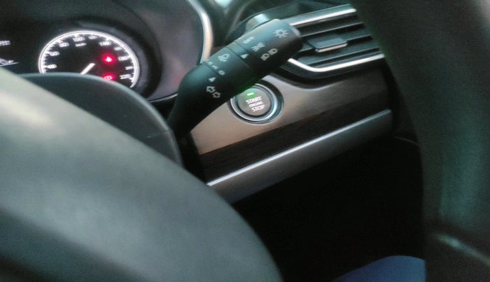 2022 Tata Harrier XTA 2.0L KRYOTEC PLUS, Diesel, Automatic, 1,84,720 km, interior