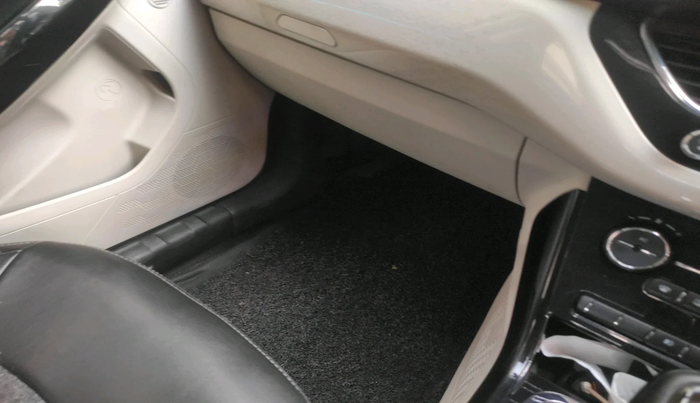 2020 Tata NEXON XZ PLUS PETROL, Petrol, Manual, 96,503 km, interior