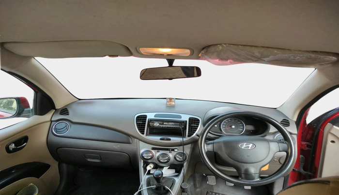 2013 Hyundai i10 MAGNA 1.2, Petrol, Manual, 1,71,000 km, interior