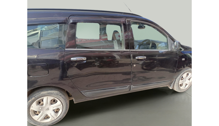 2015 Renault Lodgy 110 PS RXL 8STR, Diesel, Manual, 64,410 km, exterior