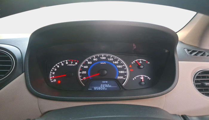 2017 Hyundai Grand i10 SPORTZ (O) 1.2 KAPPA VTVT, Petrol, Manual, 95,802 km, interior