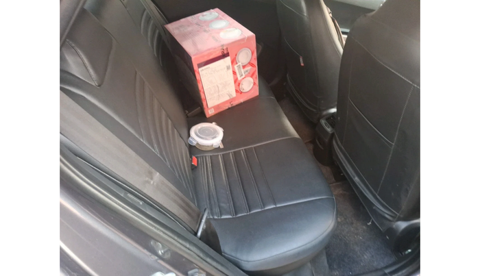 2017 Hyundai Grand i10 SPORTZ (O) 1.2 KAPPA VTVT, Petrol, Manual, 95,802 km, interior