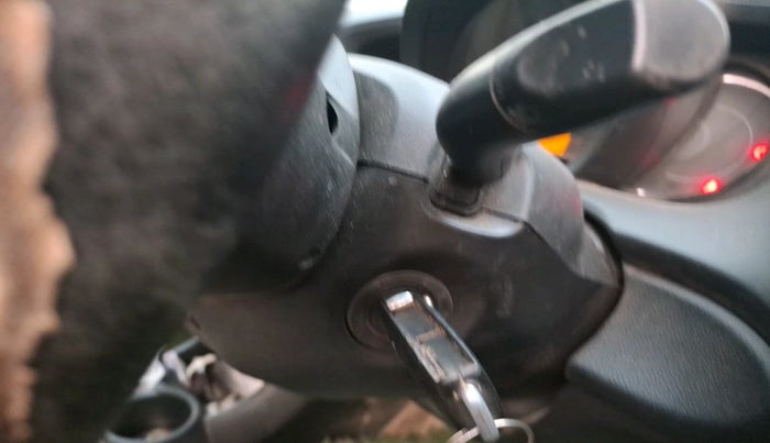 2014 Honda Amaze 1.5L I-DTEC S, Diesel, Manual, 1,16,670 km, interior