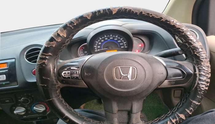 2014 Honda Amaze 1.5L I-DTEC S, Diesel, Manual, 1,16,670 km, interior