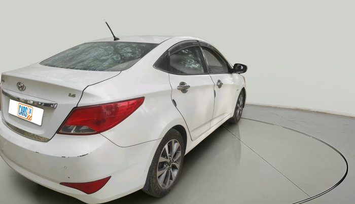 2015 Hyundai Verna FLUIDIC 1.6 VTVT S O AT, Petrol, Automatic, 87,605 km, exterior