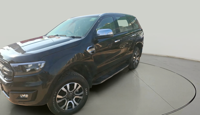 2017 Ford Endeavour TITANIUM 3.2 4X4 AT, Diesel, Automatic, 1,53,568 km, exterior