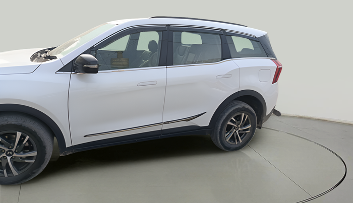2024 Mahindra XUV700 AX 5 D AT 7 STR, Diesel, Automatic, 41,732 km, exterior