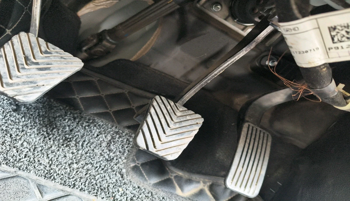 2023 KIA SELTOS  HTX 1.5 PETROL MT, Petrol, Manual, 24,049 km, interior