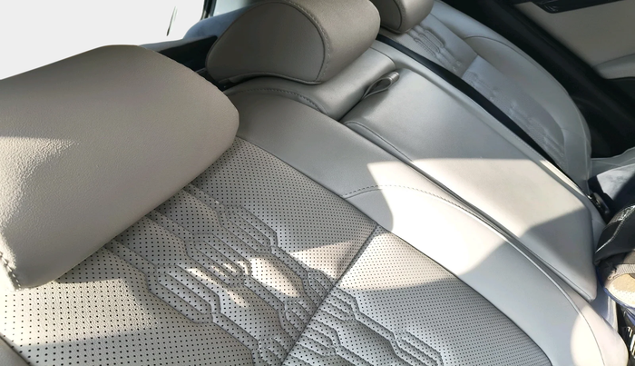 2023 KIA SELTOS  HTX 1.5 PETROL MT, Petrol, Manual, 24,049 km, interior