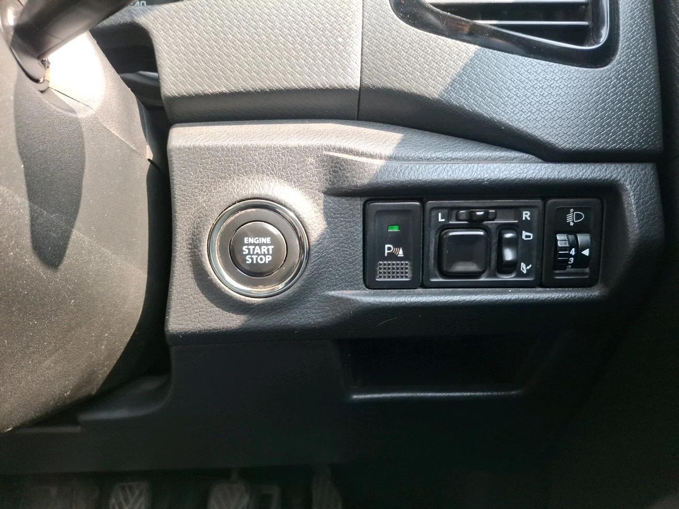 2017 Maruti Vitara Brezza ZDI PLUS, Diesel, Manual, 2,40,364 km, interior