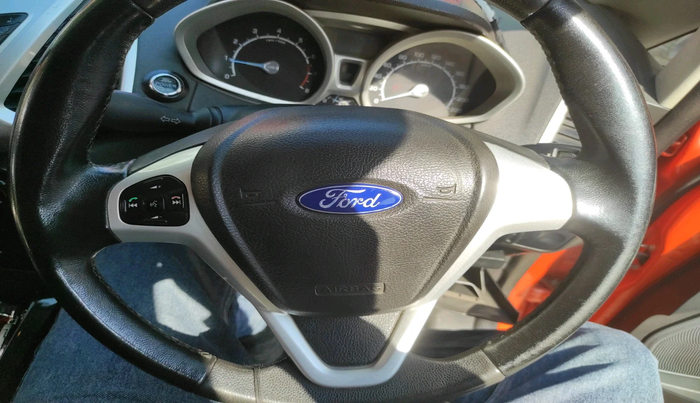 2013 Ford Ecosport TITANIUM 1.0L ECOBOOST, Petrol, Manual, 1,02,125 km, interior