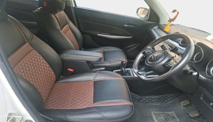 2021 Maruti Swift ZXI, Petrol, Manual, 38,773 km, interior