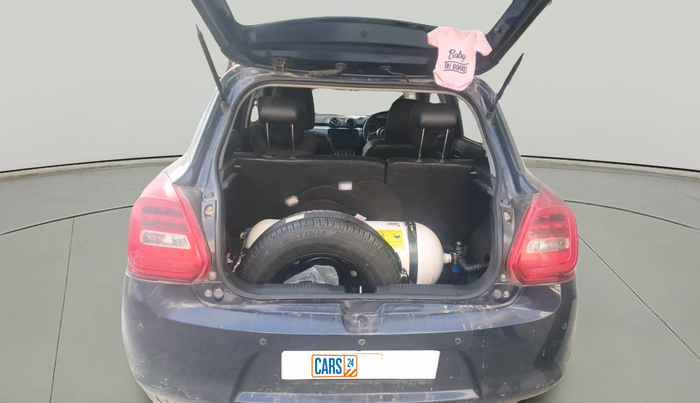 2023 Maruti Swift ZXI CNG, Petrol, Manual, 37,109 km, exterior